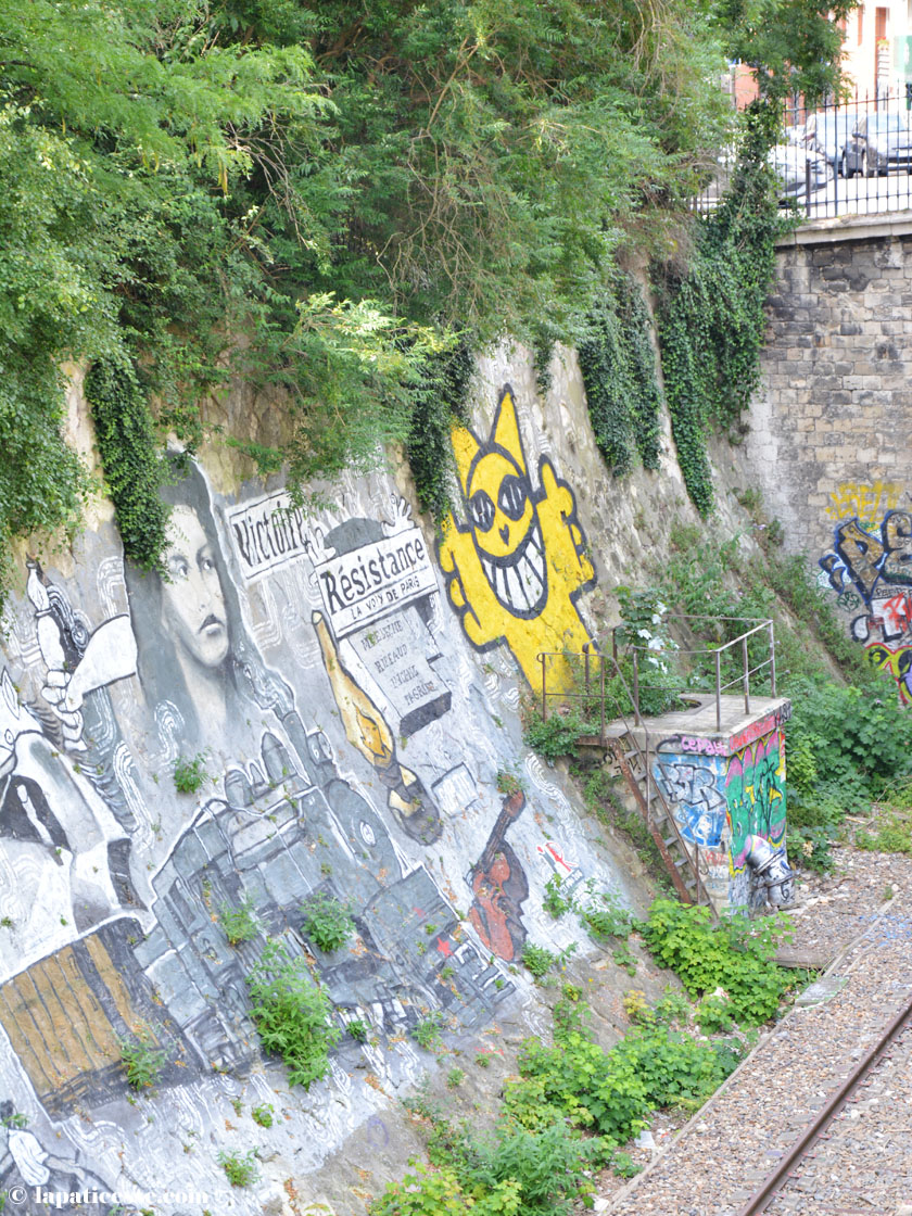 parc-des-buttes-chaumont-paris-graffiti